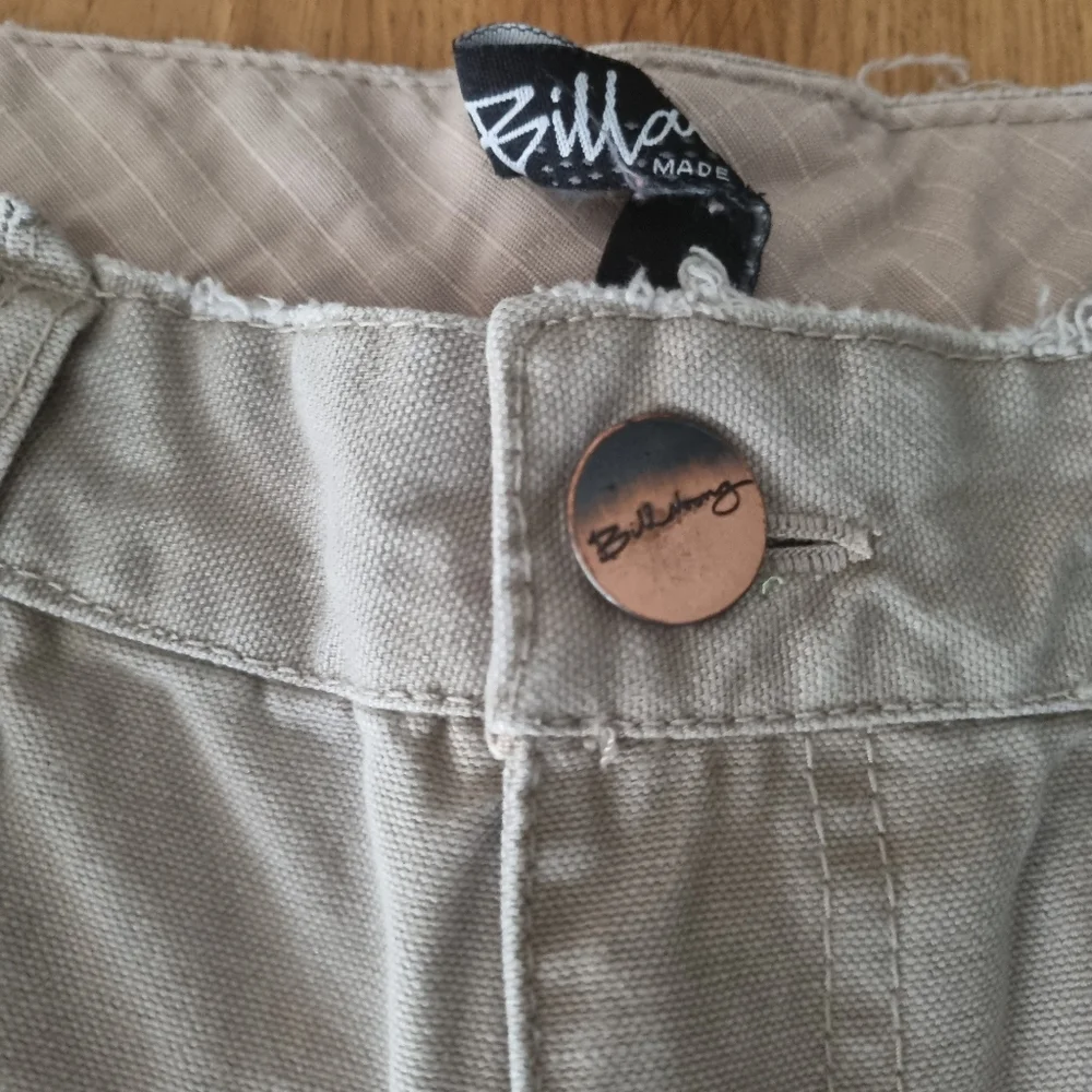 Billabong womens Pants - Picture 7 of 12